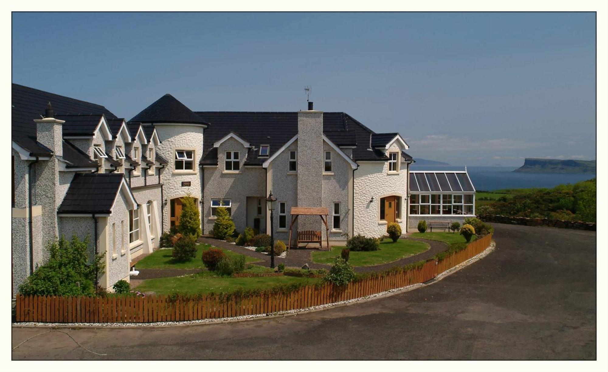 Crockatinney Guest House Ballintoy Exteriör bild